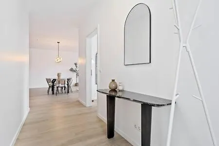 Stylish Retreat In Bivange Apartamento Roeser