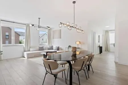 Stylish Retreat In Bivange Apartamento *